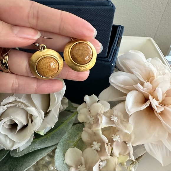 Round Drop Earrings 3/$20 - Picture 4 of 7